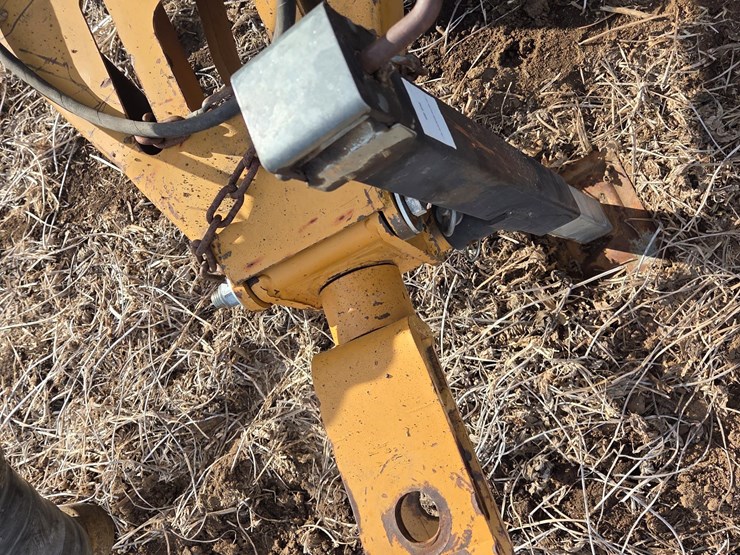 woods-bw18000-batwing-rotary-shredder-image-15