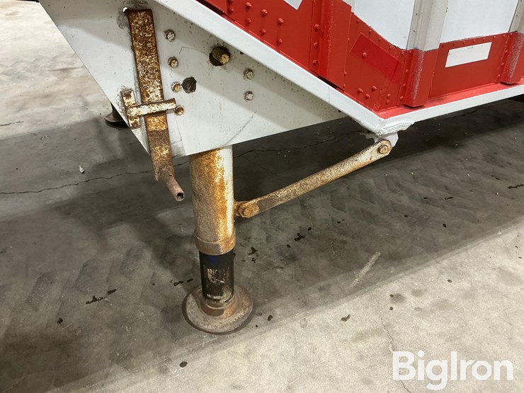 1982-cornhusker-grain-image-10