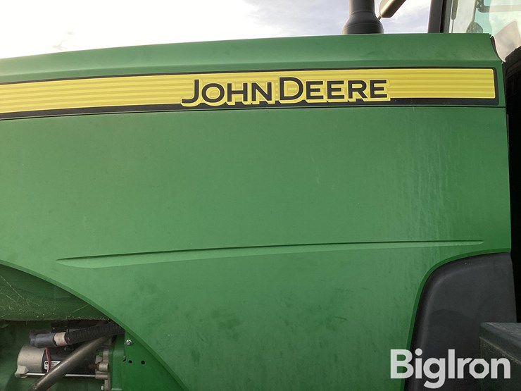 2015-john-deere-8320r-image-16