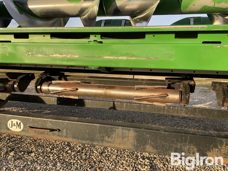 2020-john-deere-708c-image-12