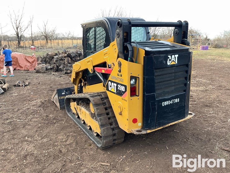 2016-caterpillar-259d-image-7
