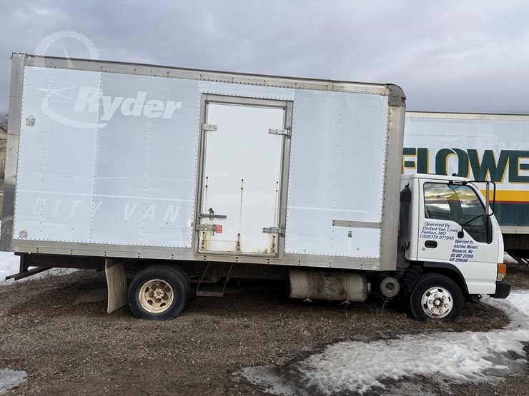 1998-isuzu-npr-image-15