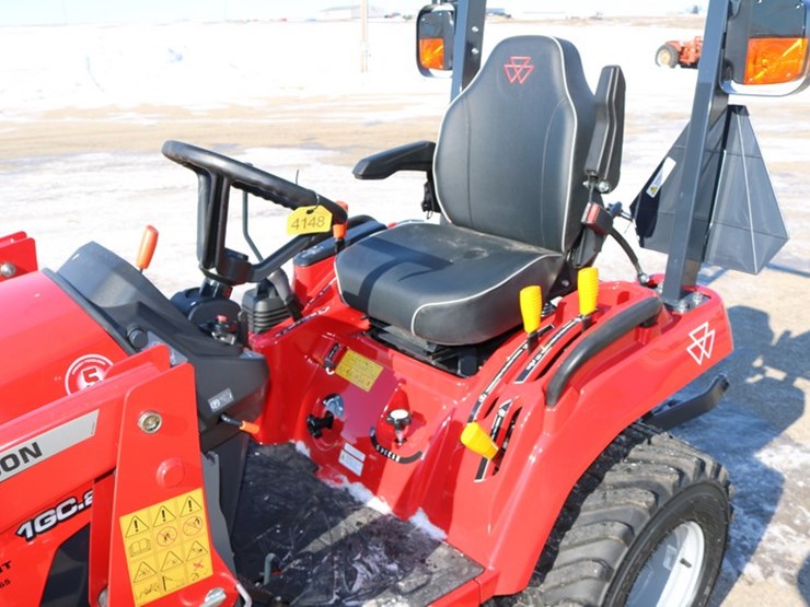 #4148-•-massey-ferguson-1gc.25-compact-tractor-image-11