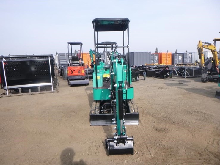 2025-agt-h15r-hydraulic-excavator-image-6