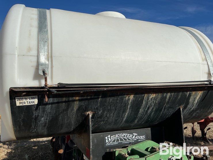 schlagel-8r30-strip-till-image-10