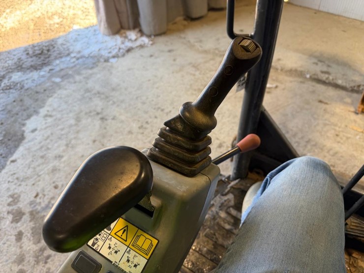 2023-bobcat-e35-image-23