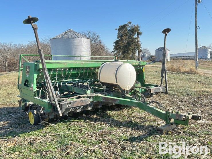 1994-john-deere-750-image-3