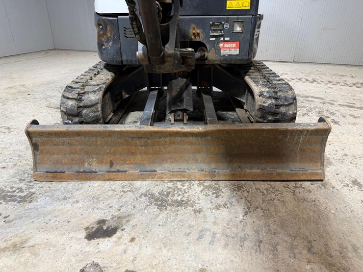2023-bobcat-e35-image-11