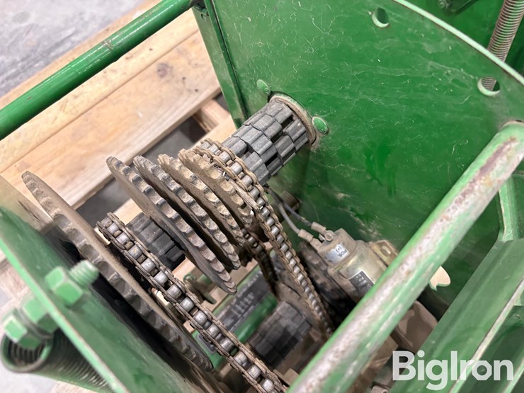 john-deere-1770-image-11