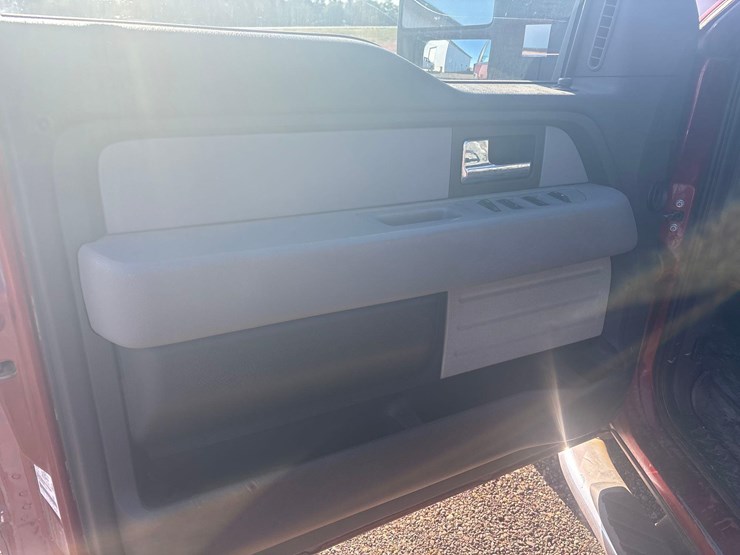 2014-ford-f150-image-13