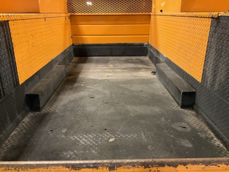 1995-chevrolet-c3500-u/t-image-11