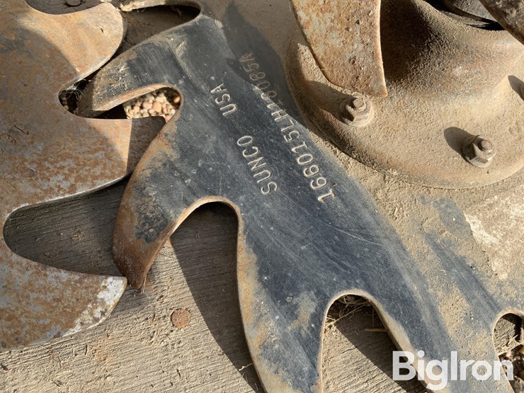 john-deere-7300-image-11