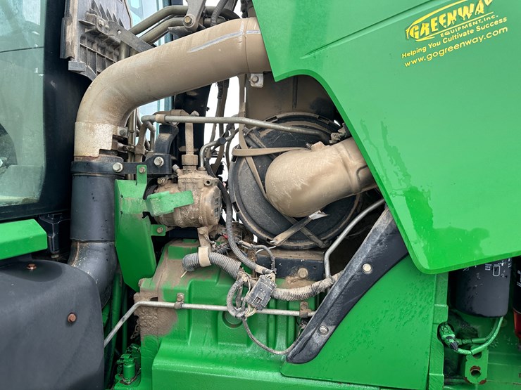 2012-john-deere-8310r-image-47