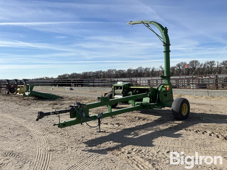 2004-john-deere-3975-image-1