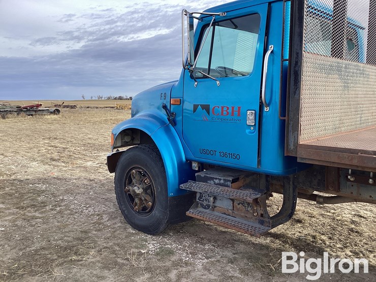 1992-international-4700-image-10