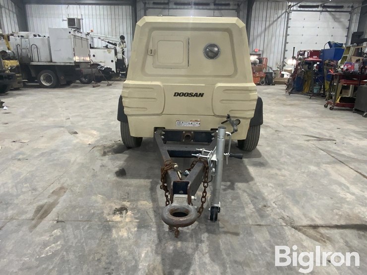 2017-doosan-p185wdo-t4f-image-2