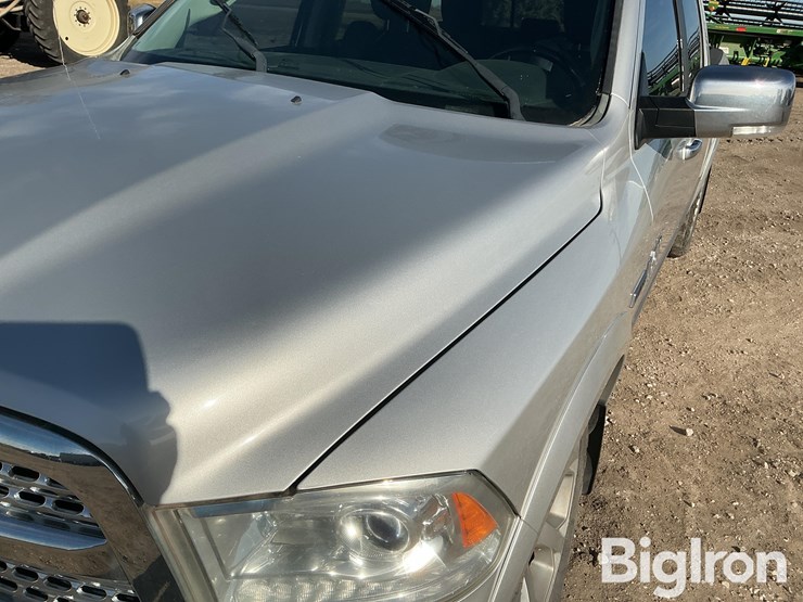 2014-ram-1500-laramie-image-16