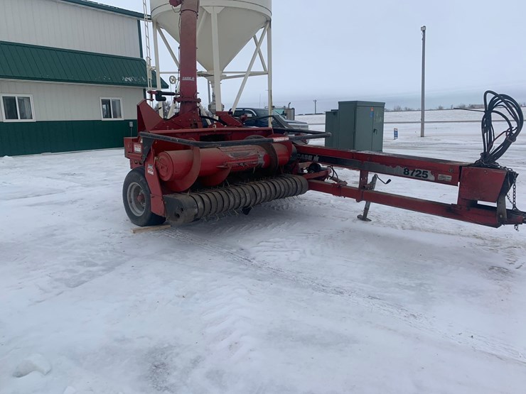 case-8725-forage-chopper-image-3