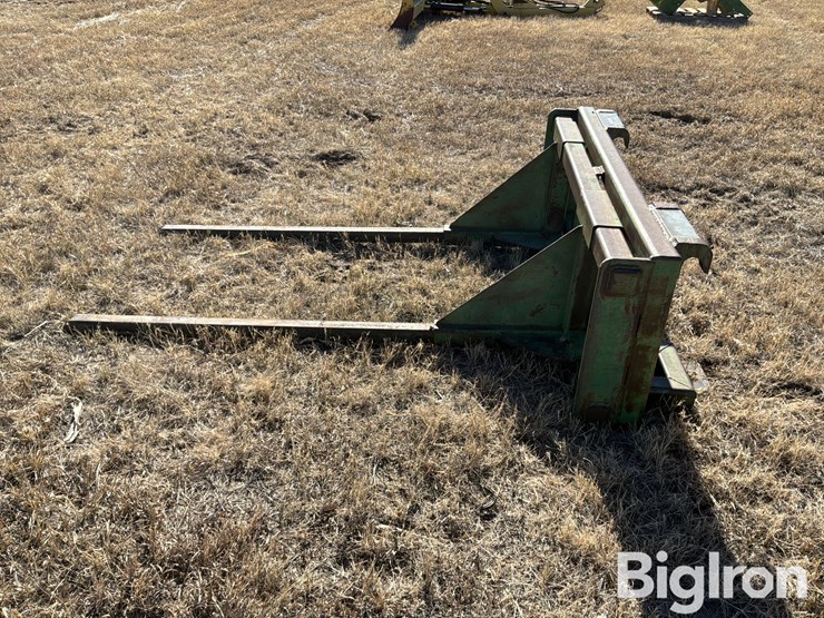 john-deere-840-image-8