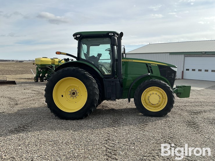 2011-john-deere-7230r-image-4