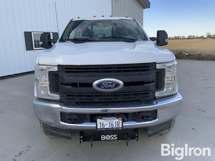 2019-ford-f350-xl-image-2