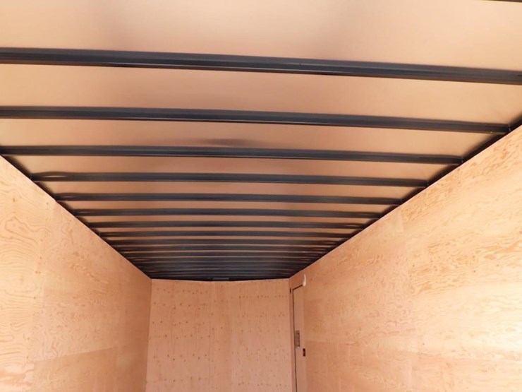 2026-royal-larct52-826v-86-t/a-enclosed-trailer-image-11