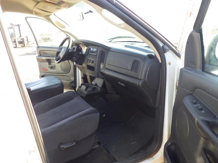 2005-dodge-ram-1500-image-6