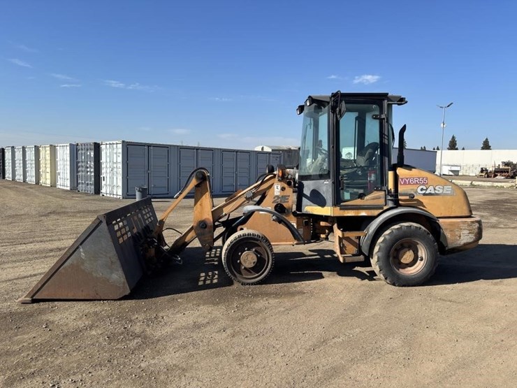 case-21e-wheel-loader-image-5