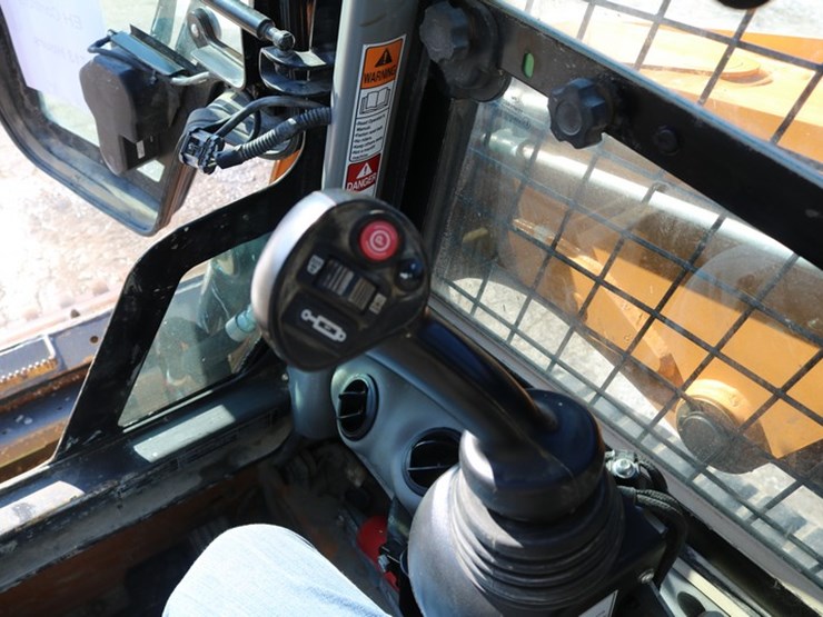 2017-case-tr340-image-10