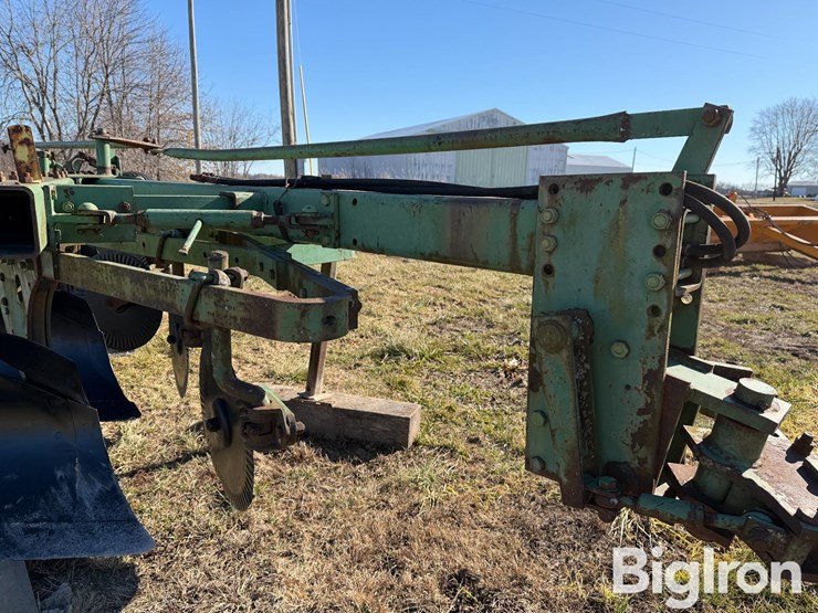 john-deere-5-image-12