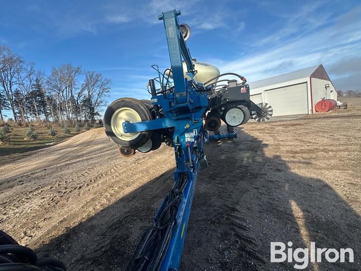 2017-kinze-3660-image-2