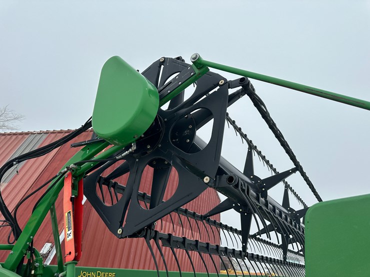 2015-john-deere-635f-image-45