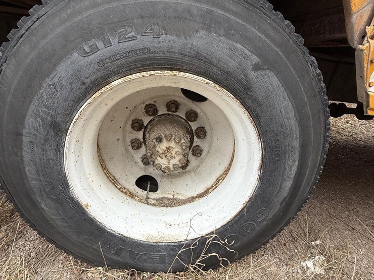 1983-gmc-topkick-c7500-image-9