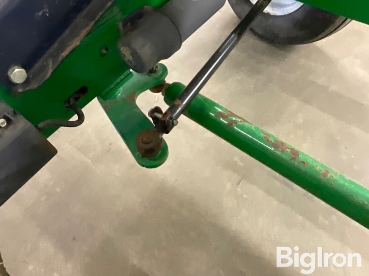 2012-unverferth-aws36-image-16