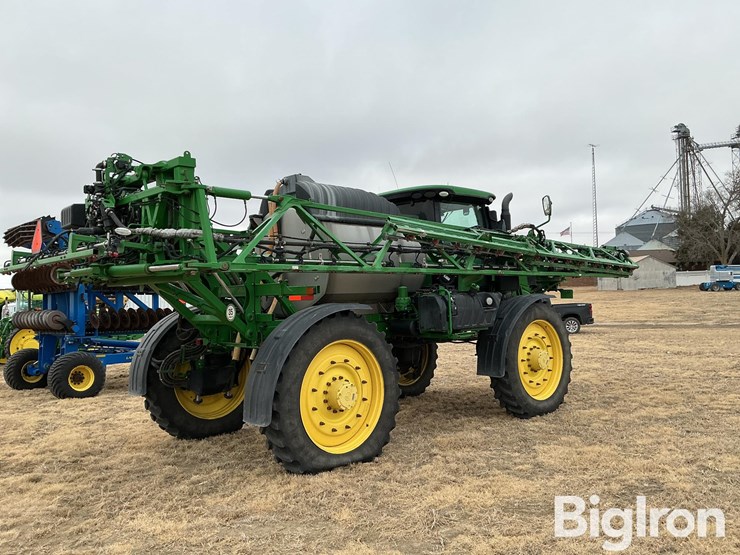 2018-john-deere-r4045-image-5