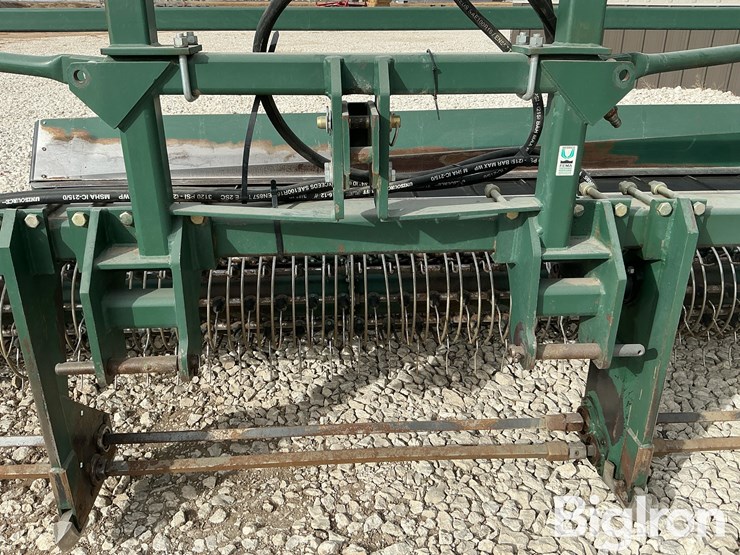 2011-pickett-8030-image-8