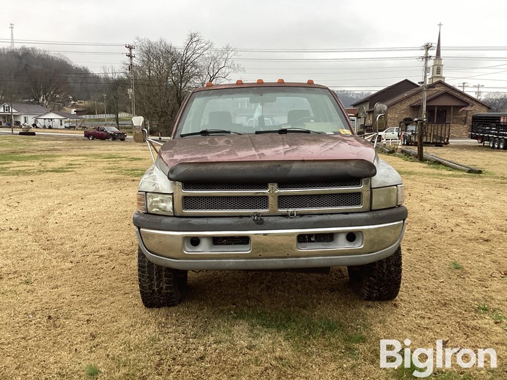 1996-dodge-2500-image-2