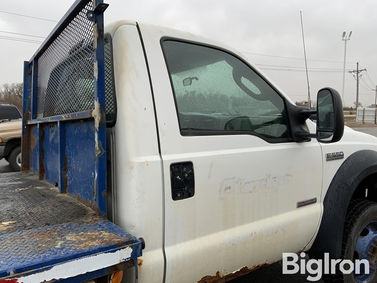 2006-ford-f550-xl-image-10