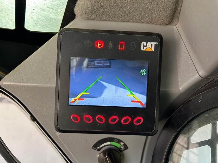 2019-caterpillar-299d2-xhp-image-26