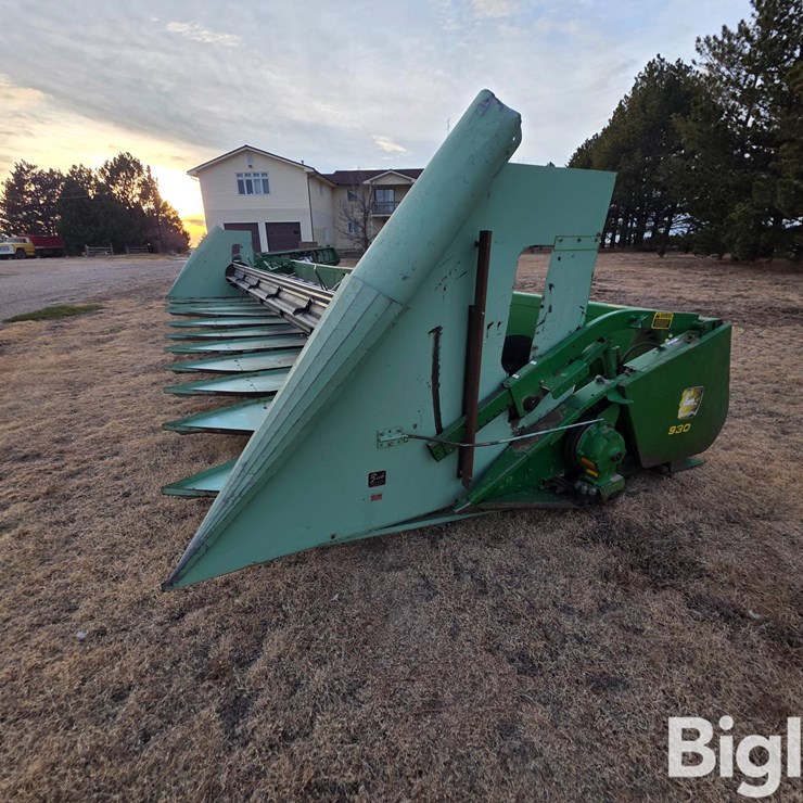 1990 JOHN DEERE 930