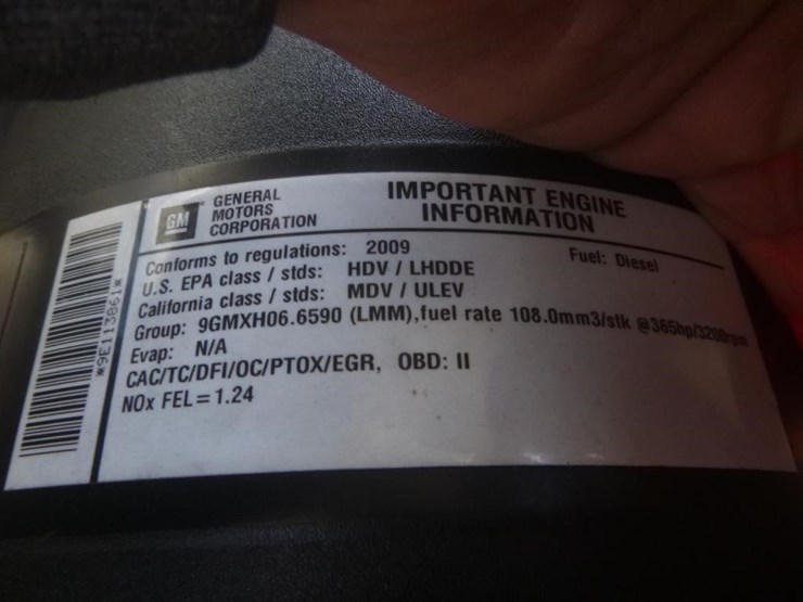 2009-chevrolet-2500-image-16