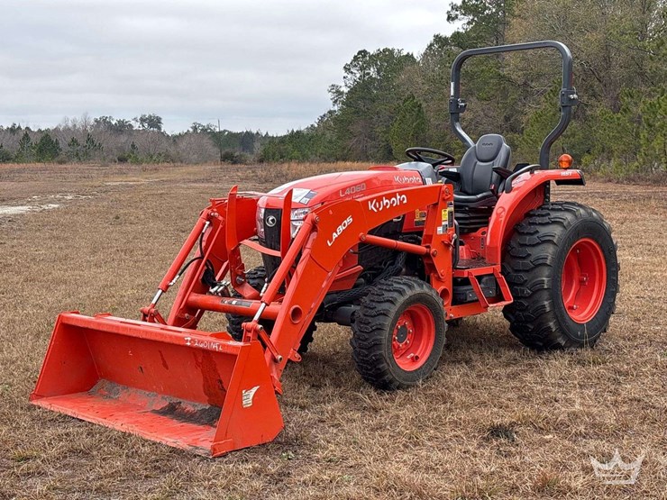 2025-kubota-l4060d-42hp-4wd-utility-loader-tractor-image-1