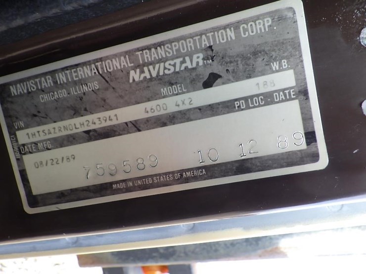 1990-international-4600-image-35