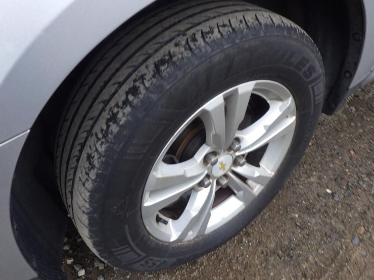 2013-chevrolet-equinox-image-13