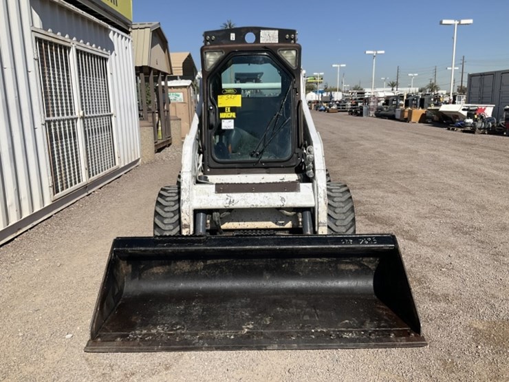 2009-bobcat-s205-image-3