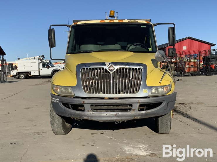 2004-international-4300-sba-image-2