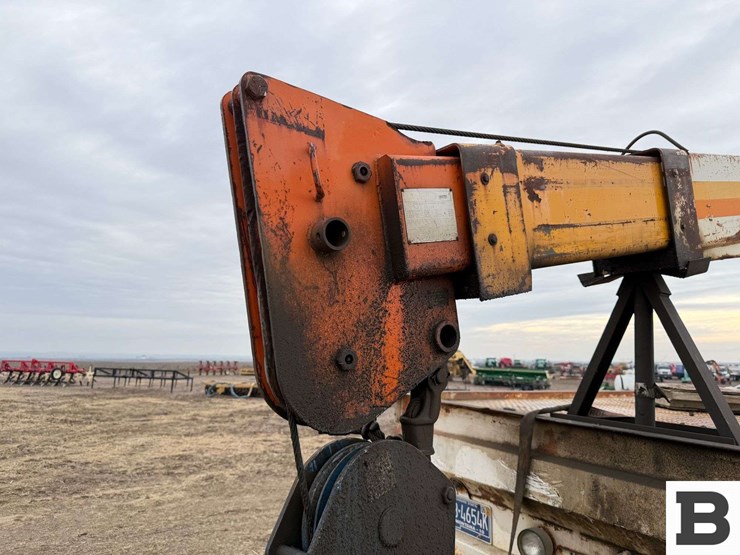 1993-ford-lts8000-image-28