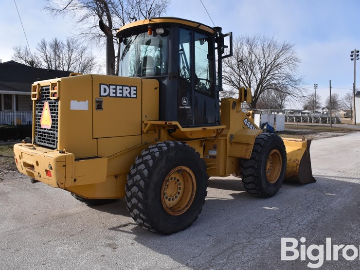 2003-john-deere-444h-image-5