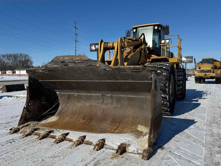 2008-988h-wheel-loader-image-11
