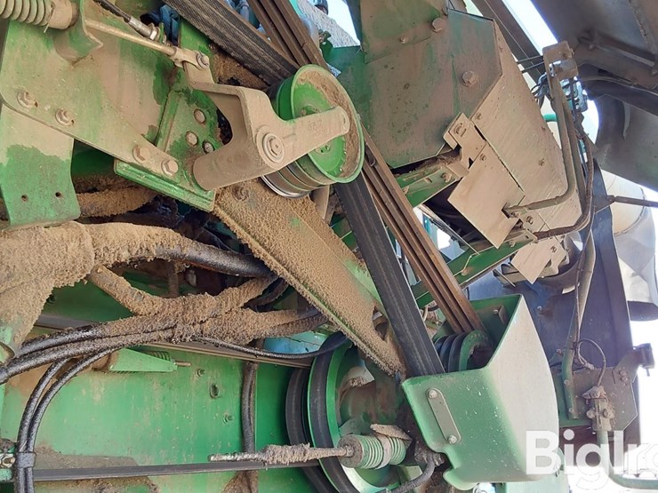 2013-john-deere-s670-image-13